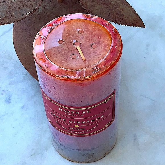 HAVEN STREET CANDLE APPLE CINNAMON PILLAR RICHLY SCENTED - Picture 2 of 3
